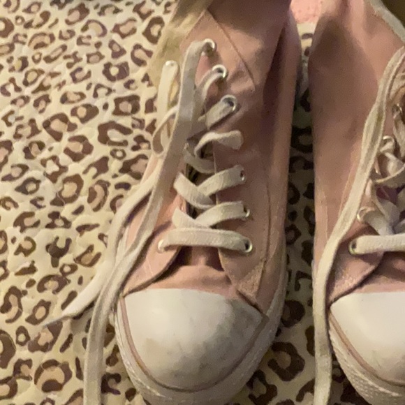 Air Walk Sneakers - Picture 9 of 11